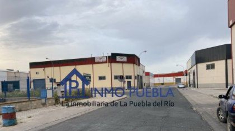 Sevilla - La Puebla del Río - 400m2