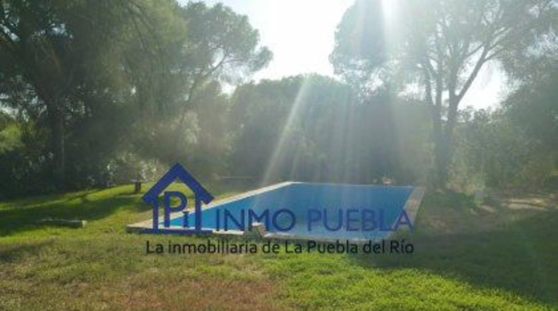 Sevilla - La Puebla del Río - 223m2