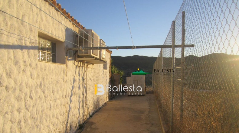 Almería - Zurgena - 1005m2