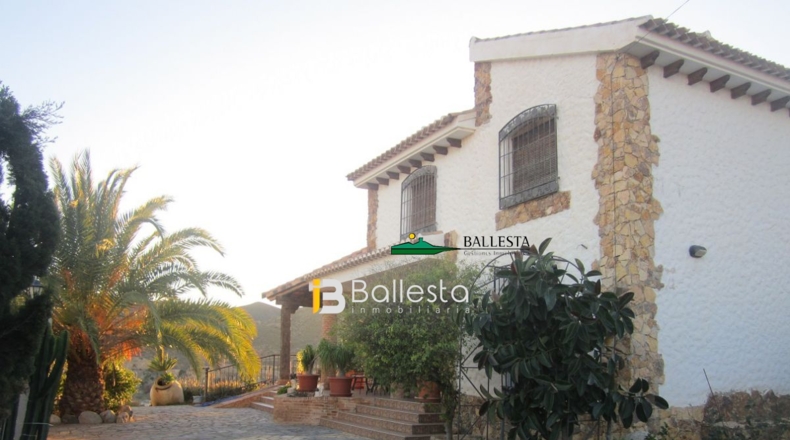 Almería - Zurgena - 1005m2