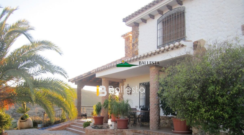 Almería - Zurgena - 1005m2