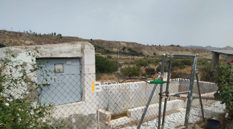 Almería - El Saltador - 10000m2