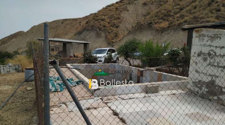 Almería - El Saltador - 10000m2