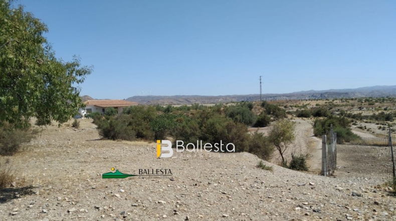 Almería - Santopétar - 8500m2