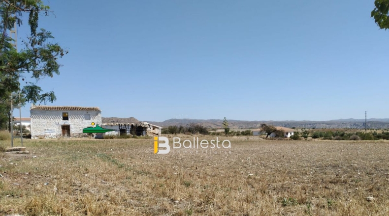 Almería - Santopétar - 8500m2