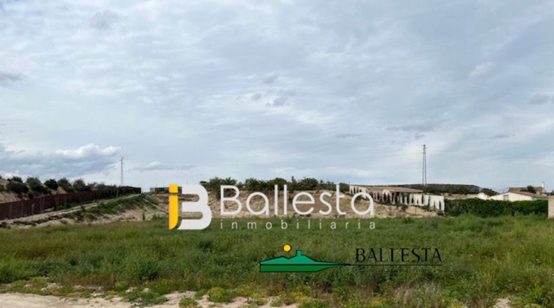 Almería - El Saltador - 8841m2