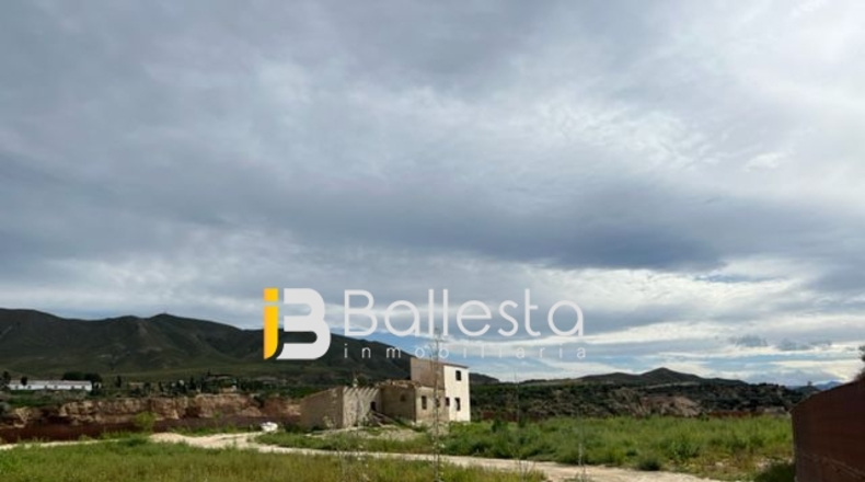 Almería - El Saltador - 8841m2