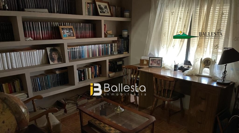 Almería - San Francisco - 20000m2