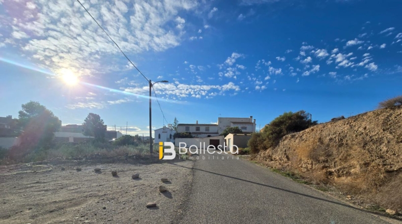 Almería - El Palacés - 610m2