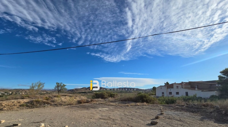 Almería - El Palacés - 610m2