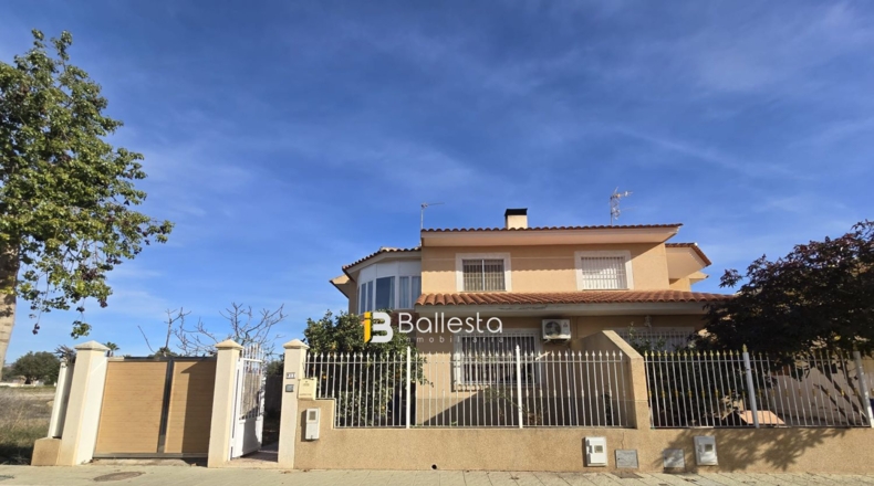Almería - Huércal-Overa - 506m2