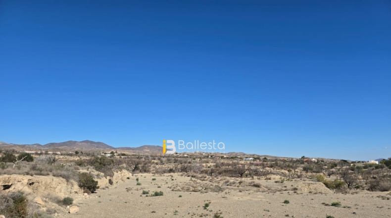 Almería - Huércal-Overa - 5125m2