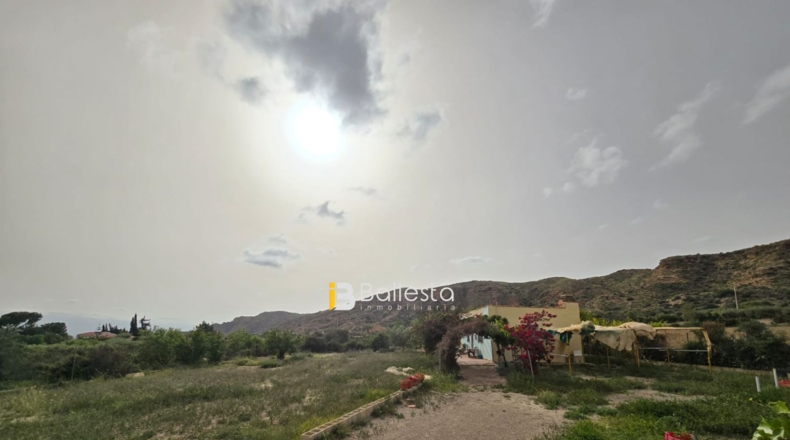 Almeria - Huércal-Overa - 1389m2