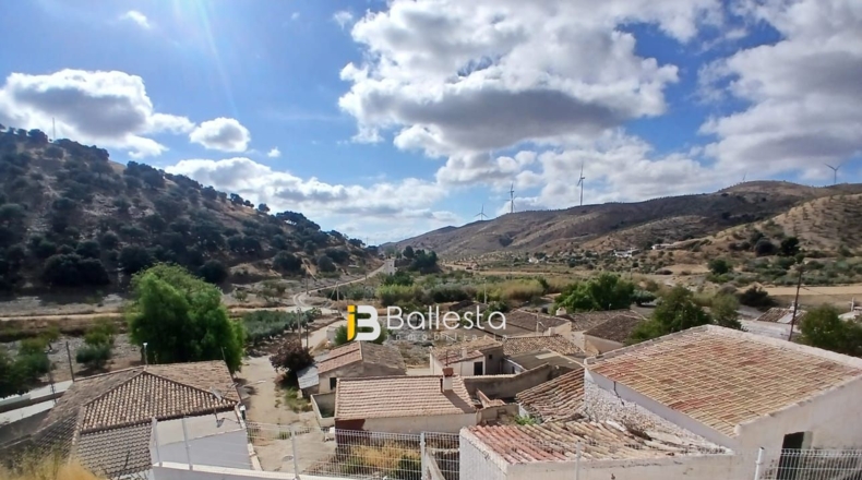 Almería - Велес-Рубио - 211m2