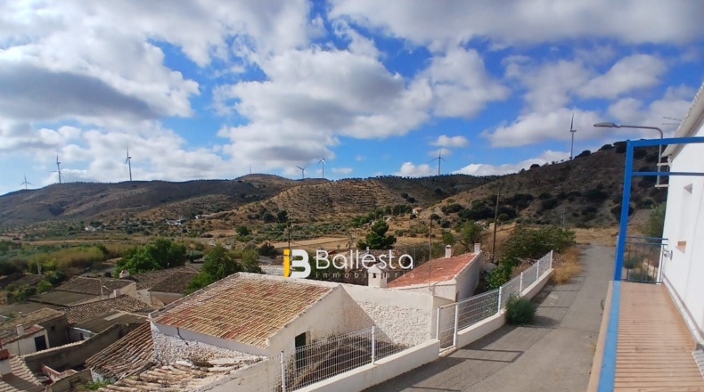 Almería - Велес-Рубио - 211m2