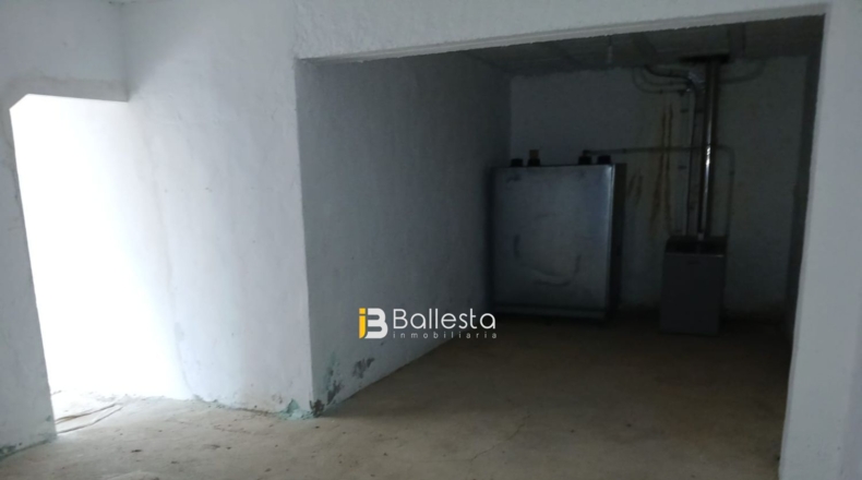 Almería - Велес-Рубио - 211m2