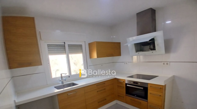 Almería - Велес-Рубио - 211m2