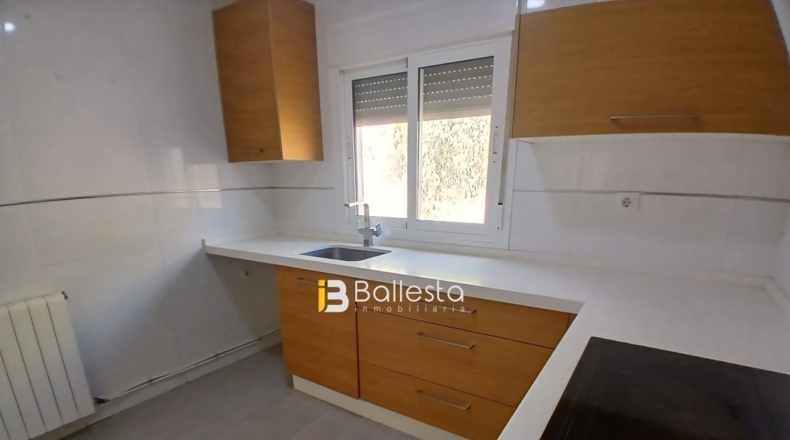 Almería - Велес-Рубио - 211m2