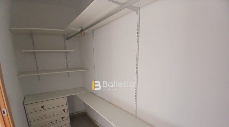 Almería - Велес-Рубио - 211m2