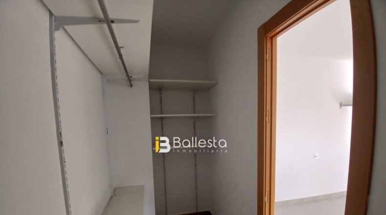 Almería - Велес-Рубио - 211m2