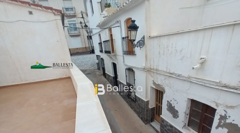 Almería - Urbanización Europa - 235m2
