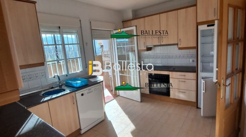 Almería - Huércal-Overa - 302m2