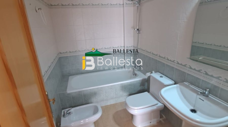 Almería - Huércal-Overa - 302m2