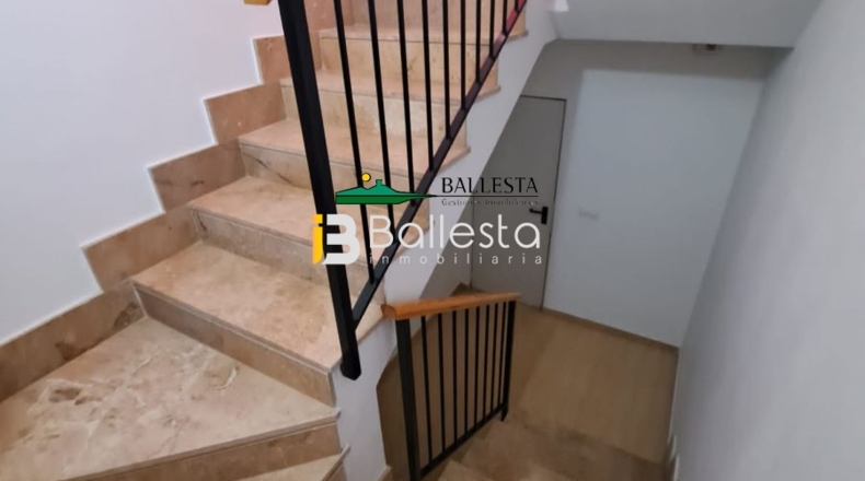 Almería - Huércal-Overa - 302m2