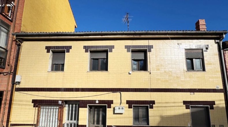 Asturias - Пола-де-Лена - 238m2