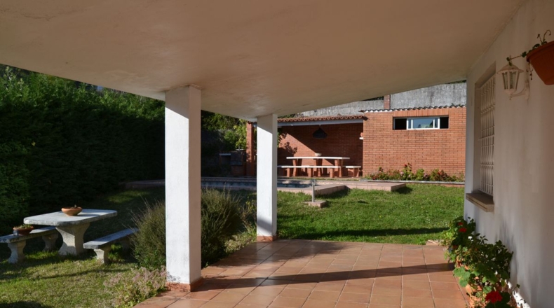 Pontevedra - O Vao - 1080m2