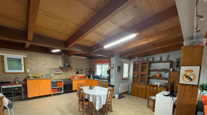 Pontevedra - Cerdedo - 1800m2