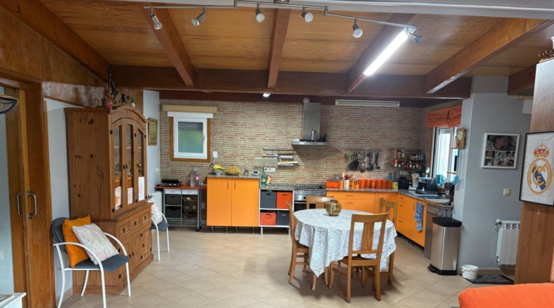 Pontevedra - Cerdedo - 1800m2