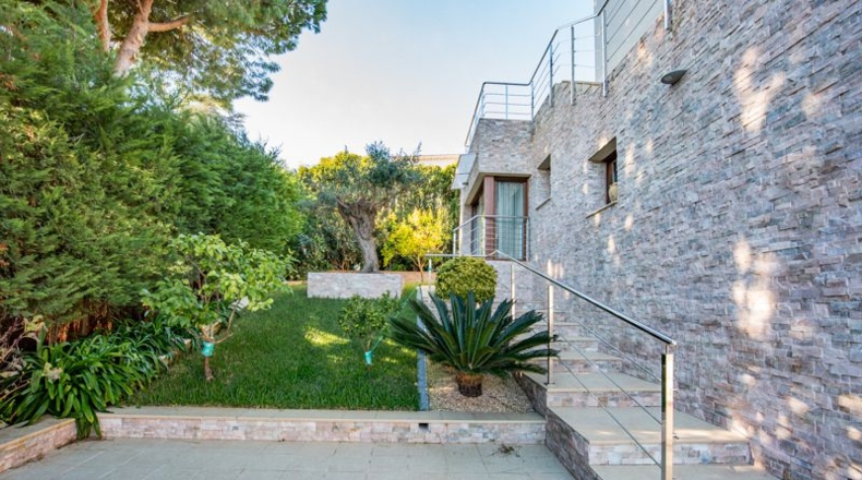 Gerona - Canyelles - 905m2