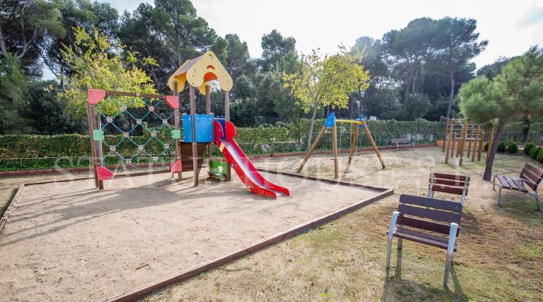 Gerona - Lloret de Mar - 328m2