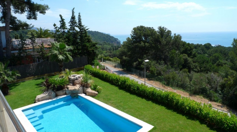 Gerona - Lloret de Mar - 920m2