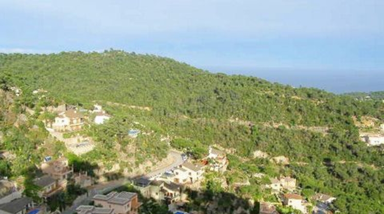 Gerona - Serra Brava - 2039m2