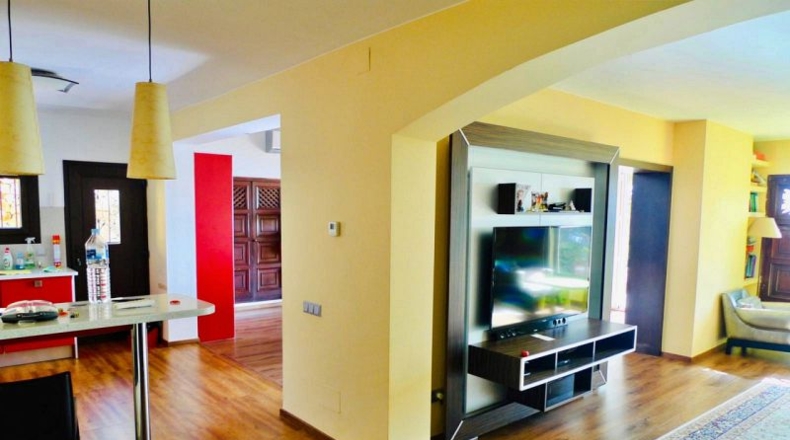 Gerona - Lloret de Mar - 863m2