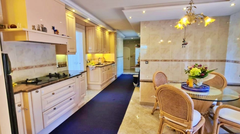Gerona - Lloret de Mar - 3270m2