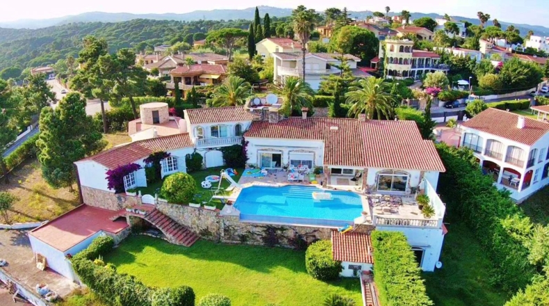 Gerona - Lloret de Mar - 3270m2