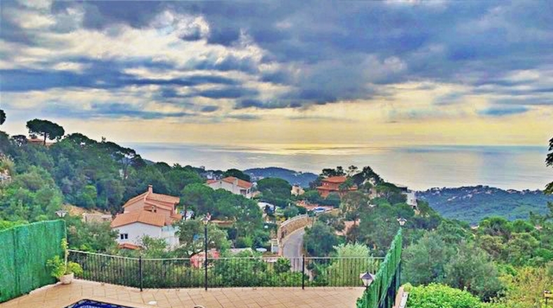 Gerona - Serra Brava - 1177m2