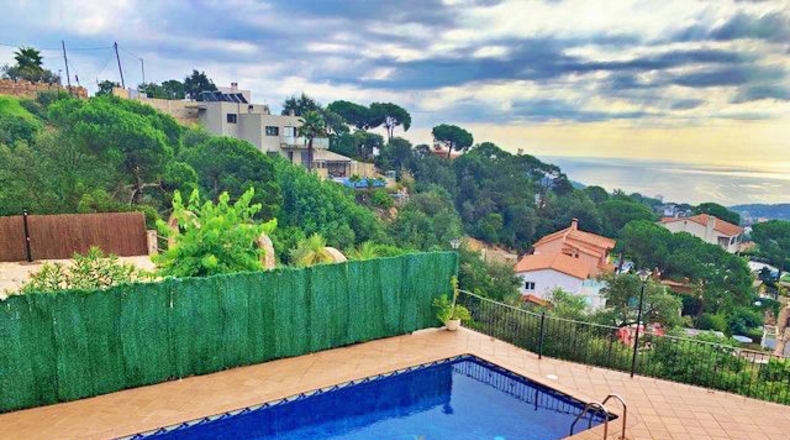 Gerona - Serra Brava - 1177m2