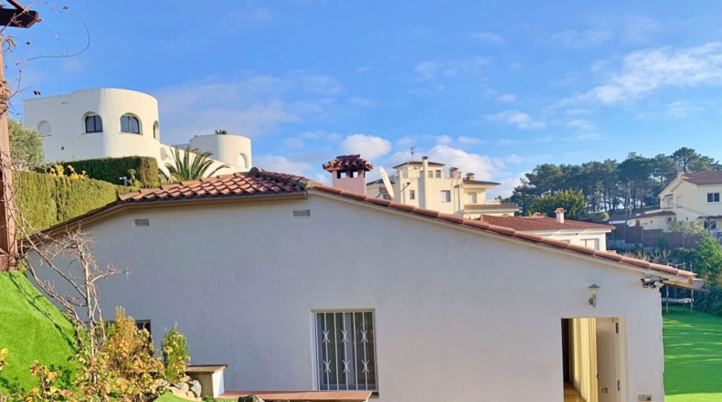 Gerona - Lloret de Mar - 900m2