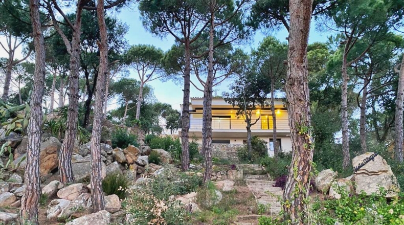 Gerona - Serra Brava - 2000m2