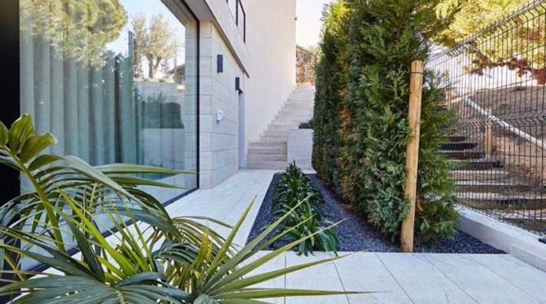 Gerona - Lloret de Mar - 425m2