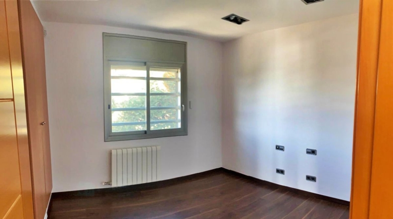 Gerona - Canyelles - 1022m2