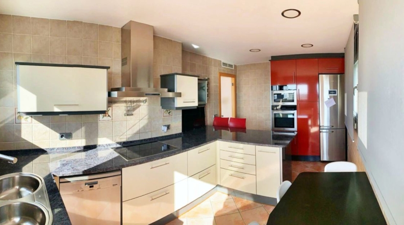 Gerona - Canyelles - 1022m2