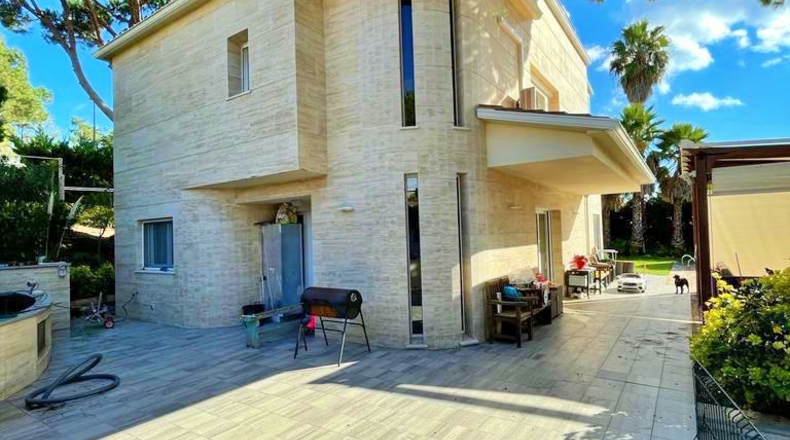 Gerona - Lloret de Mar - 840m2