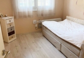 Отдельно стоящий дом с участком на продажу в городе Льорет де Мар. Фото