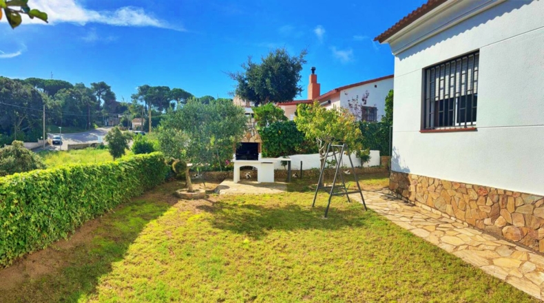Gerona - Serra Brava - 944m2