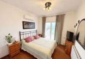 Отдельно стоящий дом с участком на продажу в городе Льорет де Мар. Фото